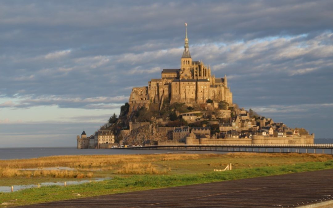 Redécouvrez le Mont-Saint-Michel dans une vidéo réalisée avec un drone