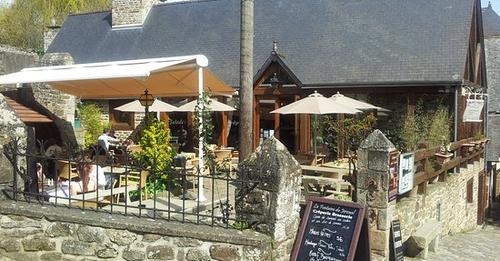 Friendly, great food and a lovely location – Avis de voyageurs sur La Fontaine du Jerzual Creperie, Dinan – Tripadvisor
