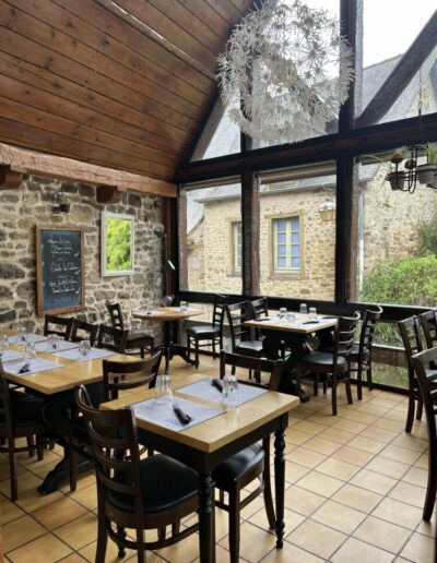 Creperie Dinan La Fontaine du Jerzual 5 min - Accueil
