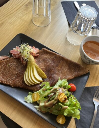 Creperie Dinan La Fontaine du Jerzual 6 - Accueil